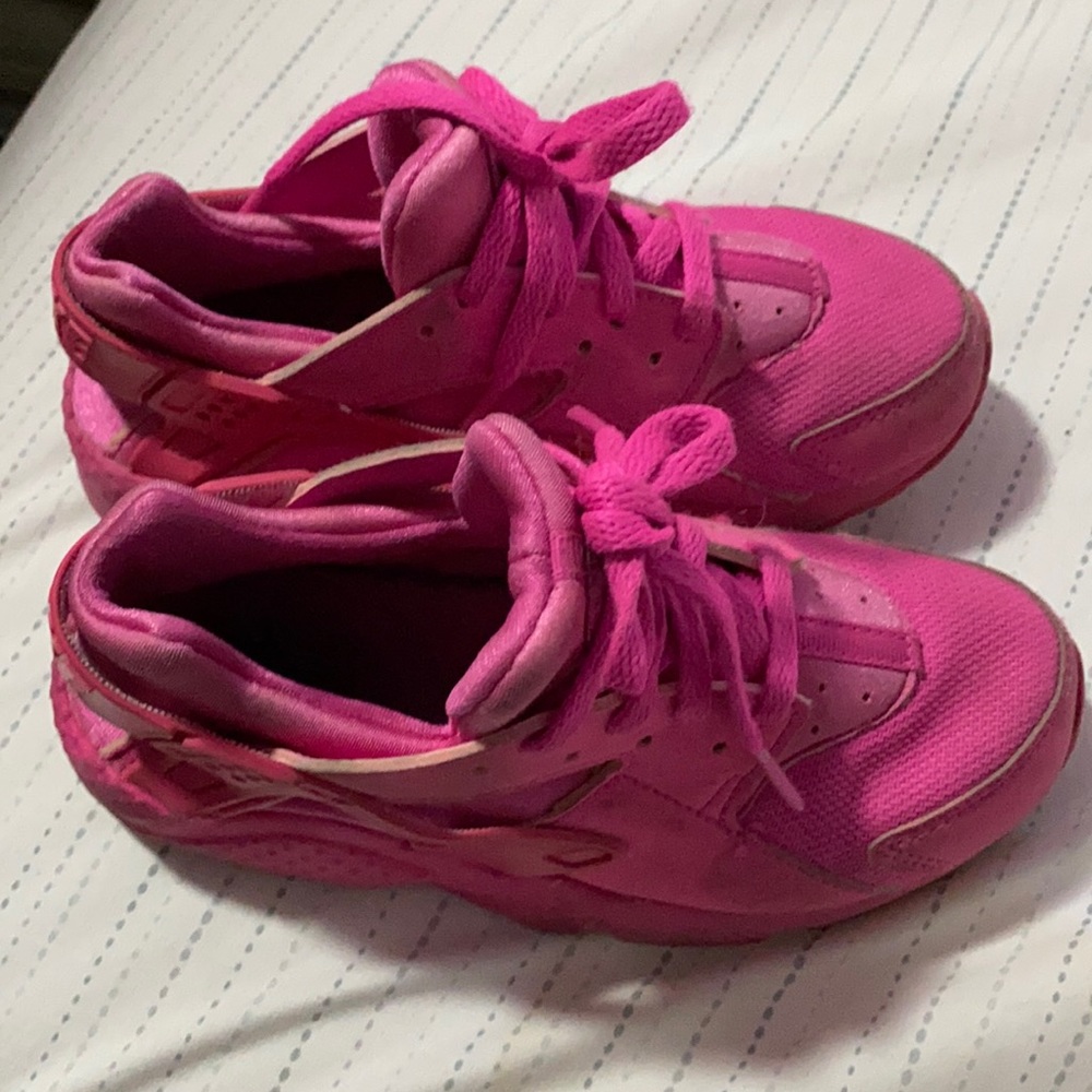 Girls Nike Huaraches Size 13c